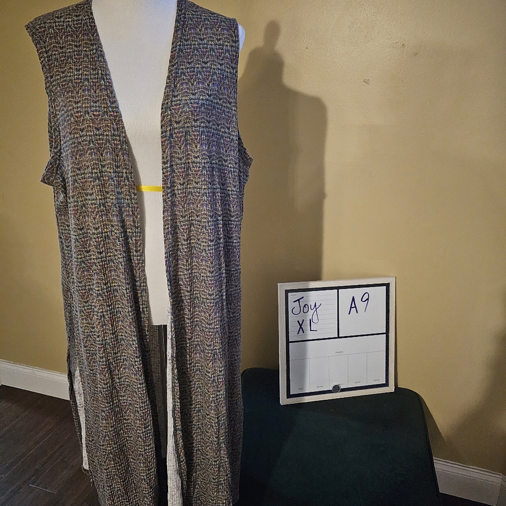 XL Joy Lularoe Duster